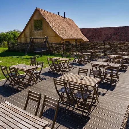 Mesendorf Gasthaus Panzió *