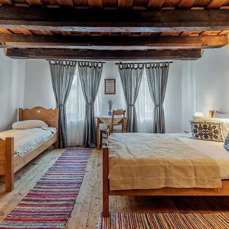 Mesendorf Gasthaus Panzió Mese